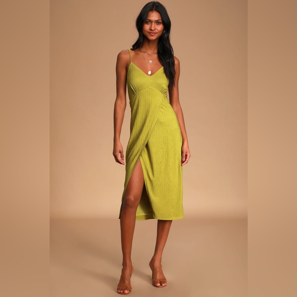 View and I Chartreuse Tie-Back Faux-Wrap Midi Dress